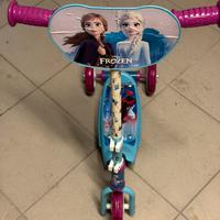 Monopattino Disney Frozen