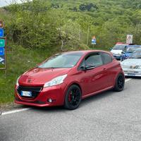Peugeot 208 gti