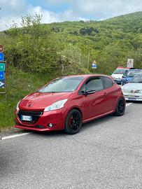 Peugeot 208 gti