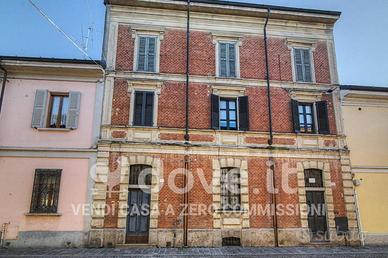 Appartamento Via Giuseppe Garibaldi, snc, 26841, C