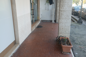 Locale uso commerciale