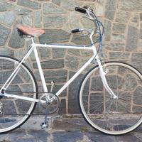 Bicicletta da uomo completamente restaurata