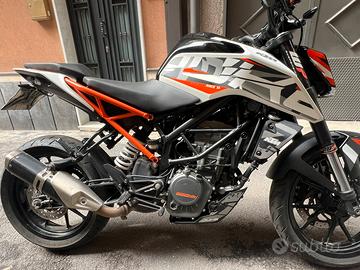 Ktm duke 125