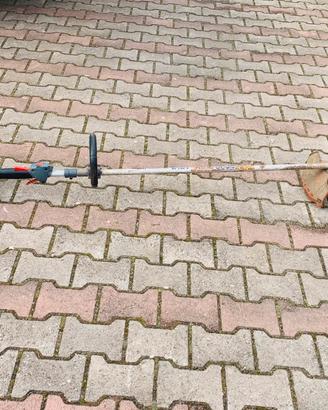 Decespugliatore Oleo-Mac BC 240 S miscela