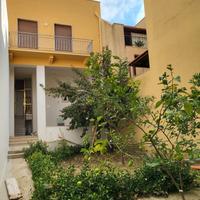 Soluzione immobiliare indipendente non arredata