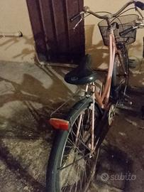 Bicicletta rosa da donna seminuova