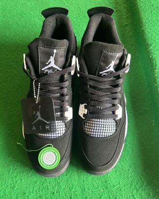 Air Jordan 4 Retro white thunder