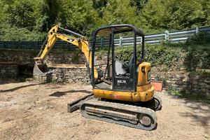 Miniescavatore Caterpillar