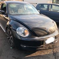 VOLKSWAGEN NEW BEATLE 2014