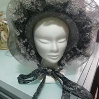 Cappello stile ottocentesco