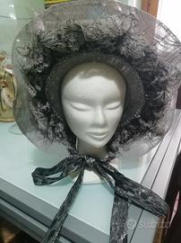 Cappello stile ottocentesco