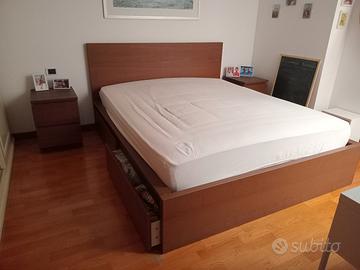 letto matrimoniale marrone ikea con contenitori e 