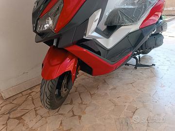 Sym Cruisym 300 anno 2020