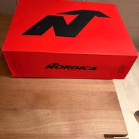 Scarponi sci Nordica Speed machine 3 130 GW