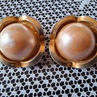 Orecchini vintage con clip e grossa perla
