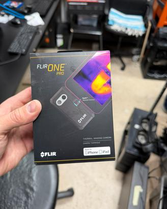 Telecamera termica Flir one pro lighting