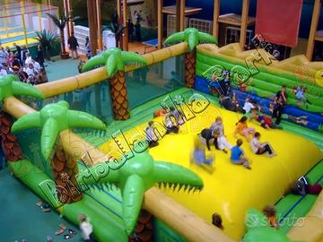 Giochi Gonfiabili, Scivoli, Playground, Trampolini