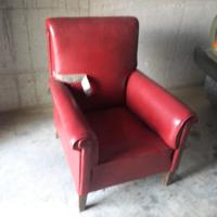 vecchia poltrona tipo frau