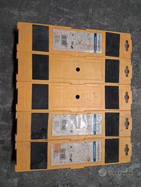 carrellino con ruote