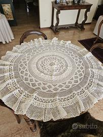 Tovaglia fatta a mano