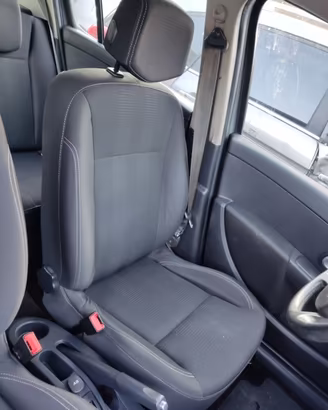 Sedile anteriore sx RENAULT CLIO del 2010