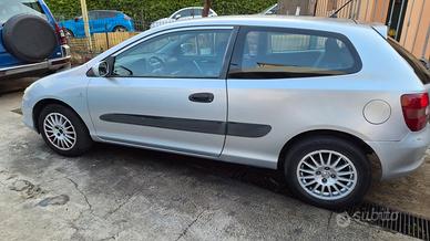 Honda Civic 1.4 16V cat 3 porte LS