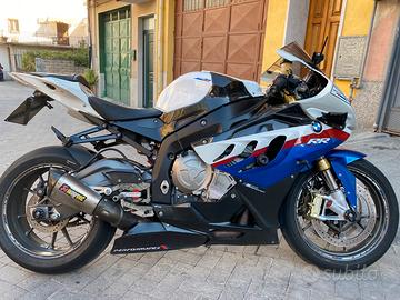 BMW s 1000 RR. Tanti accessori condiz impeccabili