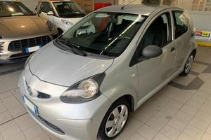 TOYOTA Aygo 1.0 68Cv VVT-i 5Pte "Unip/OkNeo"