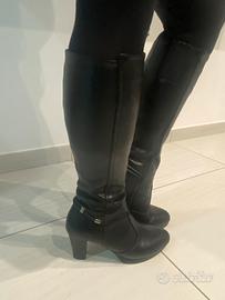 Stivali donna Bata n39