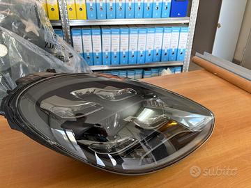 Fanale Porsche Panamera 2017 - 2018