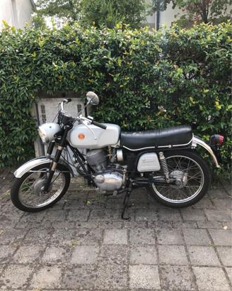 Gilera 124 5V