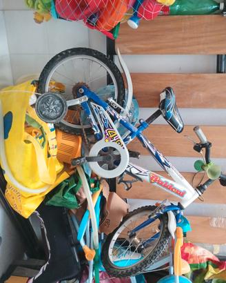 bicicletta bimbo con rotelle