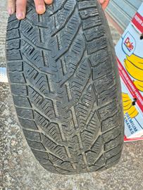 Gomme auto
