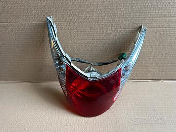 Fanale posteriore Kymco Agility 200 R16