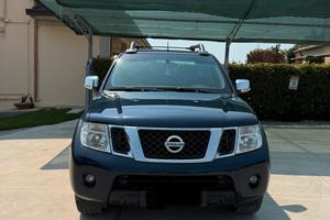 Nissan  Navara D40