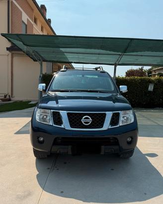Nissan  Navara D40
