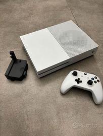 Xbox One S 500 GB + Controller