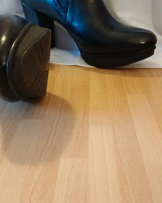 scarpe a tronchetto da donna 