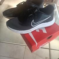 scarpe Nike Starrunner