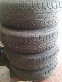 Cerchi e pneumatici  R15 R16