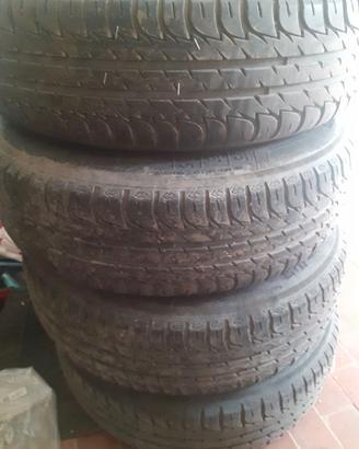 Cerchi e pneumatici  R15 R16