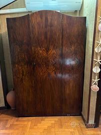 Armadio in radica fine 800 inglese