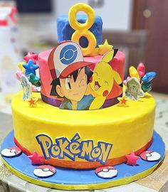 Torta in pasta di zucchero tema Pokémon