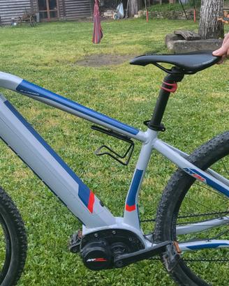 Bicicletta elettrica Atala Bcross 2022 