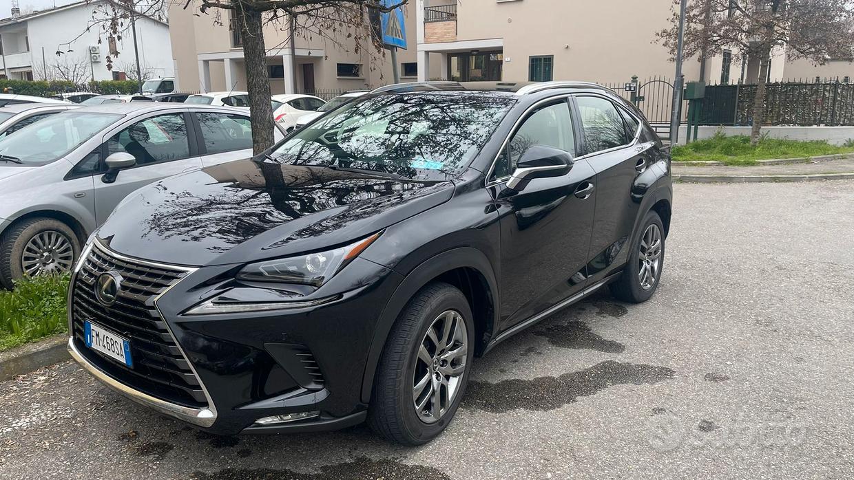 Lexus NX 1ª serie