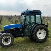 Trattore new holland TN95FA Trattore fiat 640