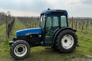 Trattore new holland TN95FA Trattore fiat 640