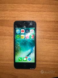 Cellulari iPhone 5s e samsung