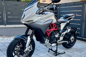 MV Agusta Turismo Veloce permuta vespa 125