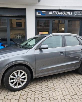 Audi Q3 2.0 tdi Sport 120cv